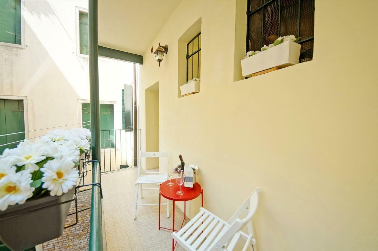 San Marco Apartment Fabbri เวนิส ภายนอก รูปภาพ