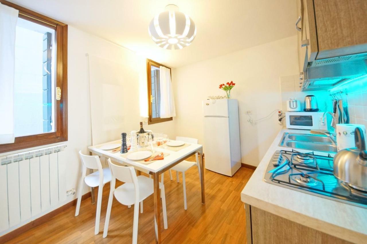 San Marco Apartment Fabbri เวนิส ภายนอก รูปภาพ