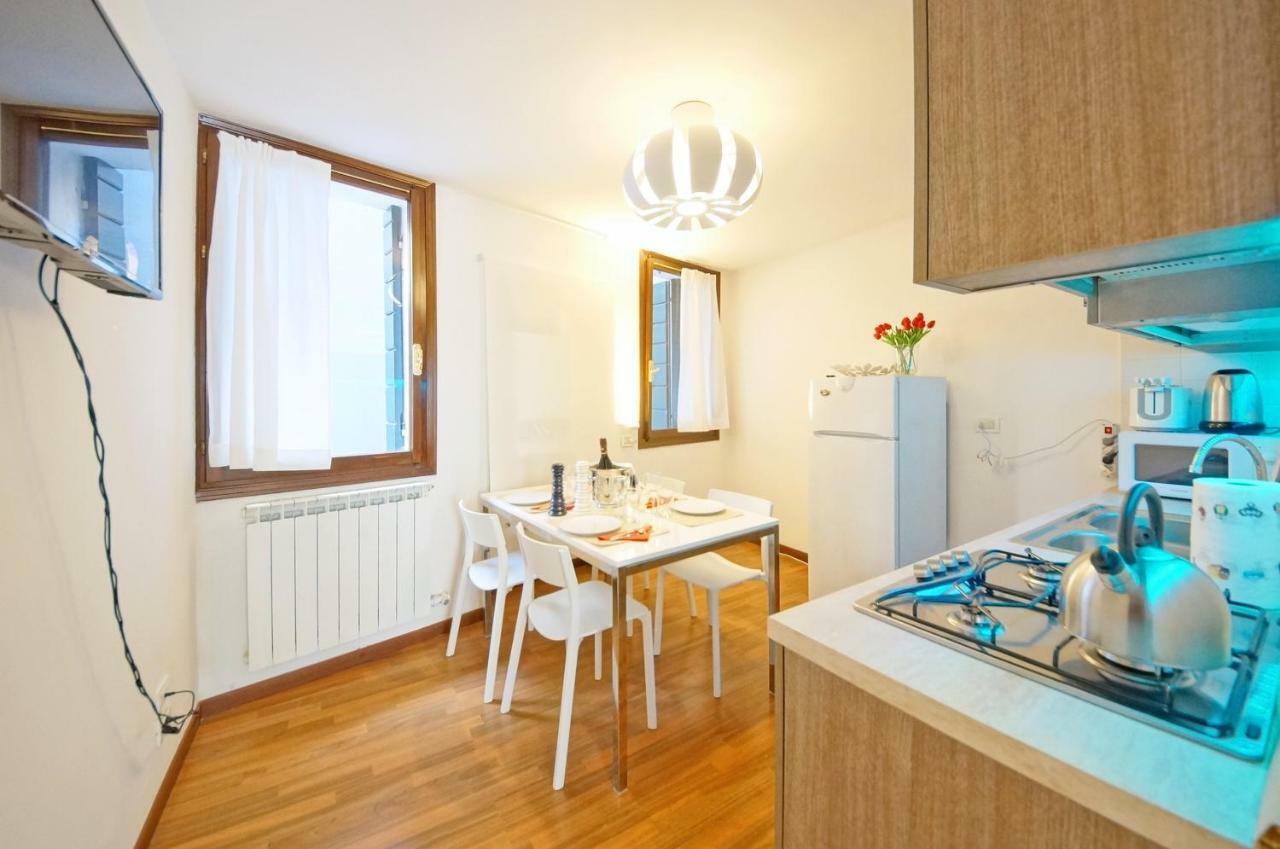 San Marco Apartment Fabbri เวนิส ภายนอก รูปภาพ